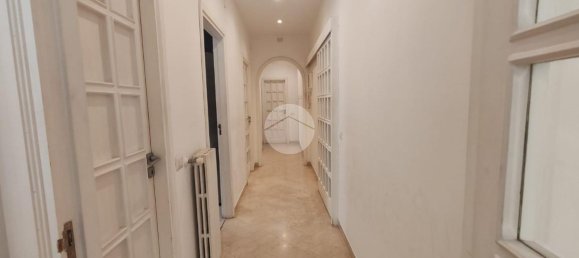 4 rooms Apartment in Naples, Italy No. 3533 21