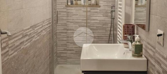 4 rooms Apartment in Naples, Italy No. 3533 33