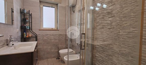 4 rooms Apartment in Naples, Italy No. 3533 22