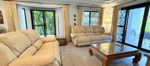 4 bedrooms House in Pattaya, Thailand No. 26716 13