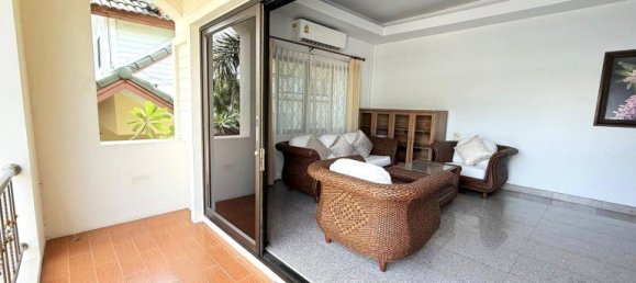 4 bedrooms House in Pattaya, Thailand No. 26716 30