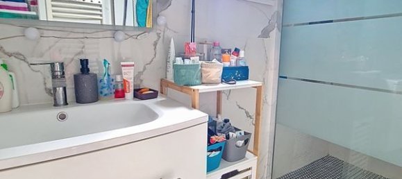 Casa de 3 dormitorios en Montsoult, France No. 111772 6