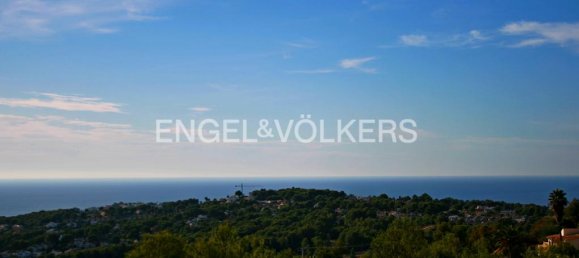  Land in Moraira, Spain No. 92229 5