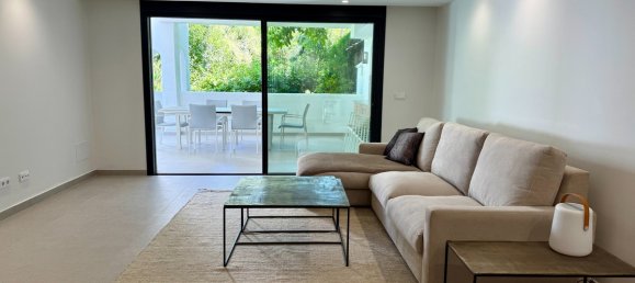 3 Schlafzimmer Wohnung in Estepona, Spain, Nr. 185509 2