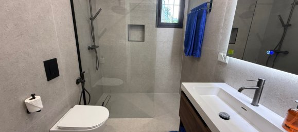 3 Schlafzimmer Wohnung in Estepona, Spain, Nr. 185509 6