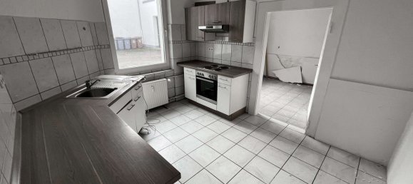 Edificio de 14 dormitorios en Kaiserslautern, Germany No. 142414 24