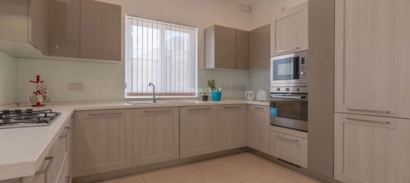 3 Schlafzimmer Wohnung in Swieqi, Malta, Nr. 4040 5