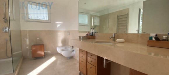 4 bedrooms House in Amadora, Portugal No. 102692 8