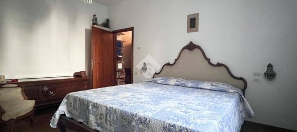 4 bedrooms Villa in Molinella, Italy No. 354478 11