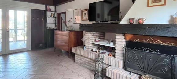 4 bedrooms Villa in Molinella, Italy No. 354478 10