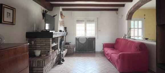 4 bedrooms Villa in Molinella, Italy No. 354478 7