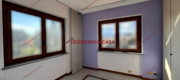 4غرفة منزل ذو طابقين في Ispra, Italy رقم 218886 15