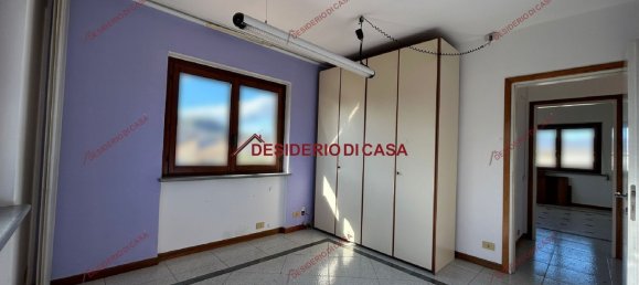 4غرفة منزل ذو طابقين في Ispra, Italy رقم 218886 14