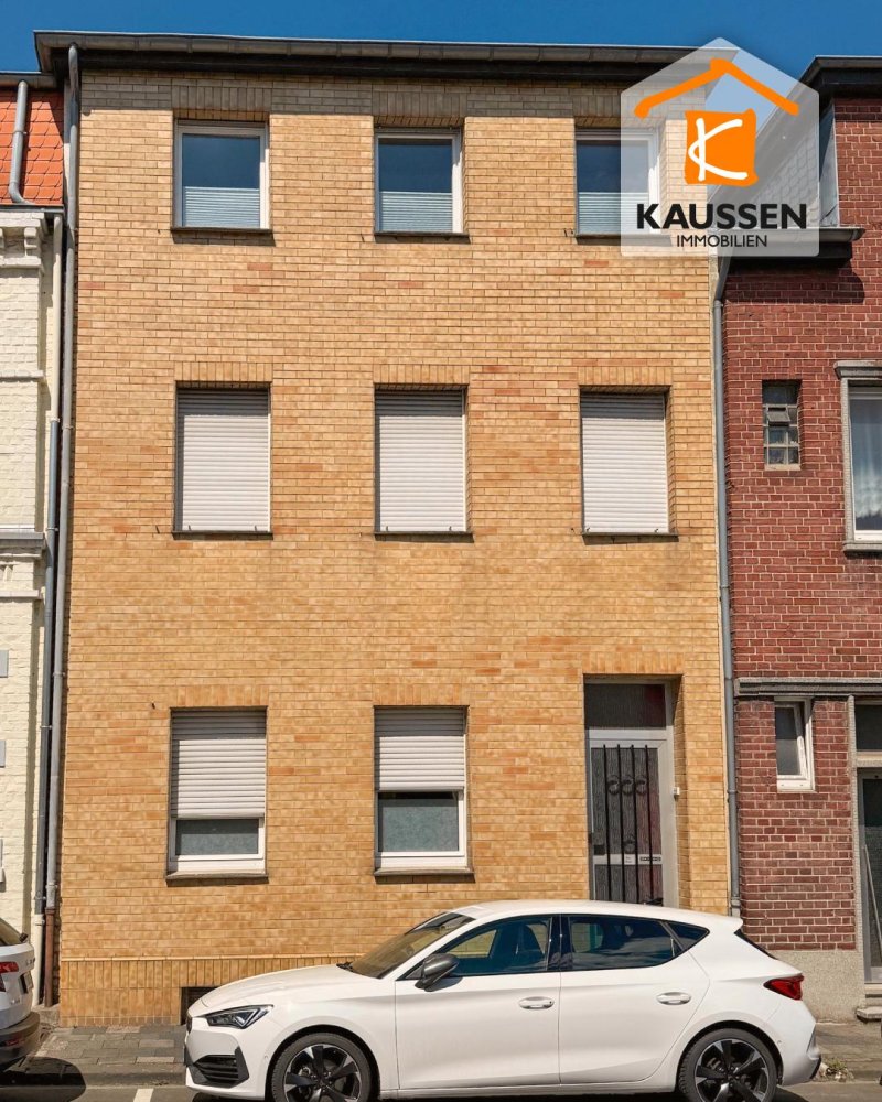 Casa de 4 dormitorios en Aachen, Germany No. 323299