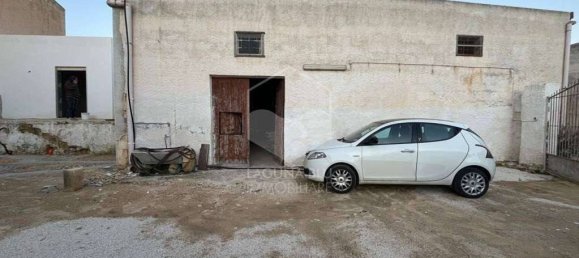 3 Schlafzimmer Villa in Marsala, Italy, Nr. 169991 20