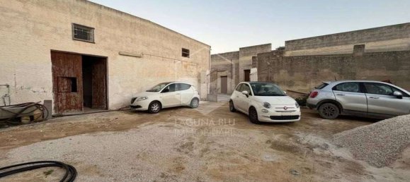 3 Schlafzimmer Villa in Marsala, Italy, Nr. 169991 11