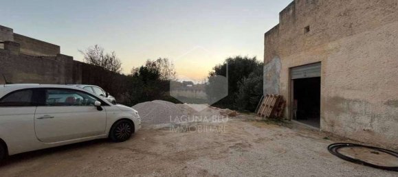 3 Schlafzimmer Villa in Marsala, Italy, Nr. 169991 28