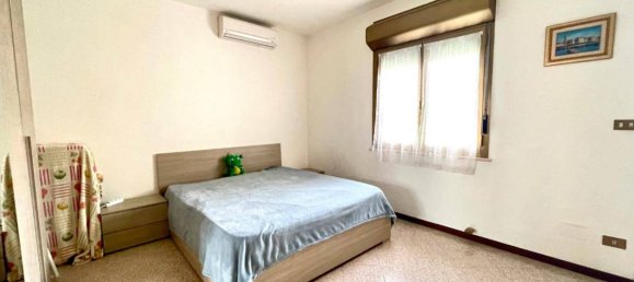 1 Schlafzimmer Wohnung in Udine, Italy, Nr. 338728 5