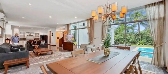 4 bedrooms House for sale in Pattaya, Chonburi, Eastern Thailand, Thailand № 170983 19
