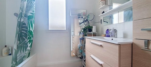 3 bedrooms House in Chasse-sur-Rhone, France No. 275732 14