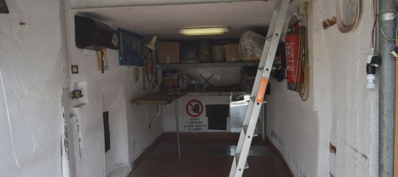 18m² Garage in Turin, Italy No. 263405 2