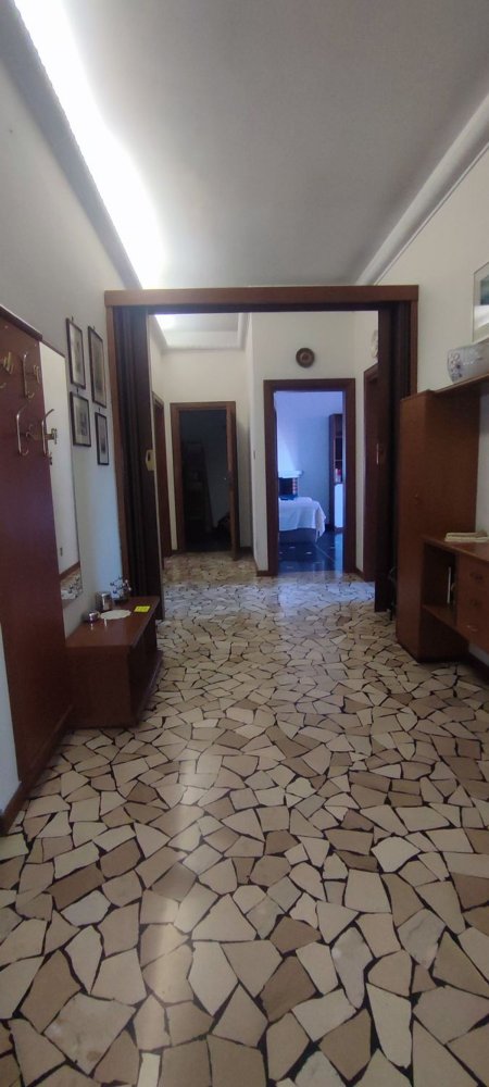 Apartamento de 4 divisões em Bologna, Italy N.º 18186