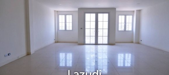 380m² Office in Pattaya, Thailand No. 15703 10