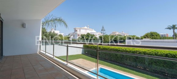 5 Schlafzimmer Villa in Alvor, Portugal, Nr. 237510 34