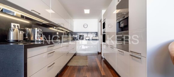 5 Schlafzimmer Villa in Alvor, Portugal, Nr. 237510 8