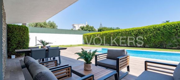 5 Schlafzimmer Villa in Alvor, Portugal, Nr. 237510 2