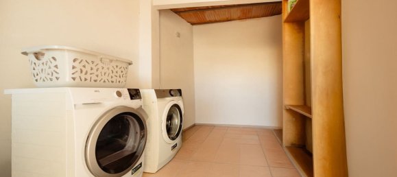 Casa de 4 dormitorios en Marbella, Spain No. 180793 33