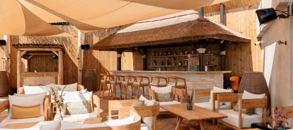 Casa de 4 dormitorios en Marbella, Spain No. 180793 40