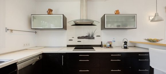 Casa de 4 dormitorios en Marbella, Spain No. 180793 10