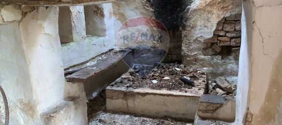 4 bedrooms House in Monopoli, Italy No. 114703 8