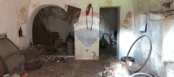 4 bedrooms House in Monopoli, Italy No. 114703 9