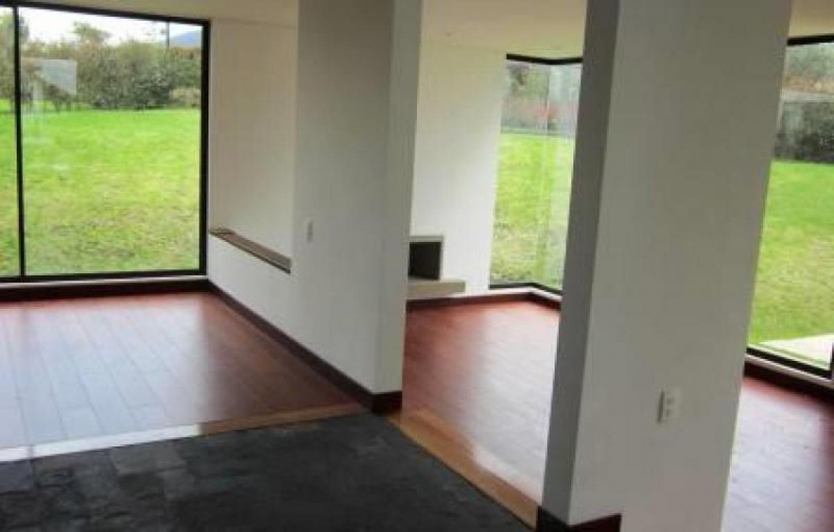 Casa de 3 dormitorios en Cundinamarca, Colombia No. 7692