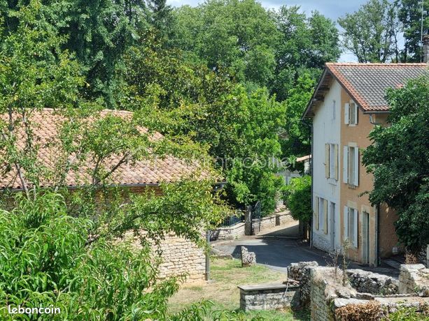 5 Schlafzimmer Haus in Deux-Sevres, France, Nr. 309896