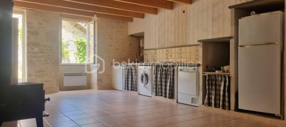 5 Schlafzimmer Haus in Deux-Sevres, France, Nr. 309896 4