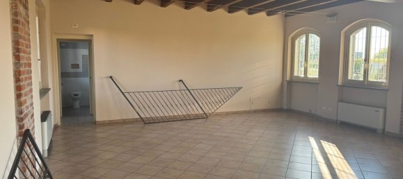 Propriété commerciale à Livraga, Italy 400m² No. 364596 8