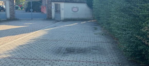 Propriété commerciale à Livraga, Italy 400m² No. 364596 18