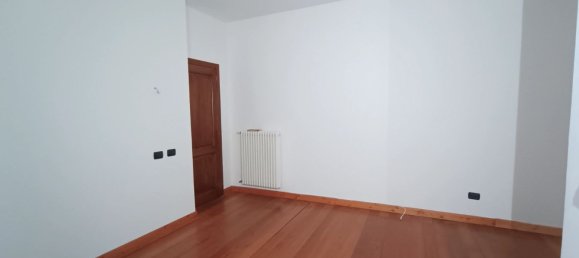 4 Schlafzimmer Doppelhaus in Padua, Italy, Nr. 336728 21