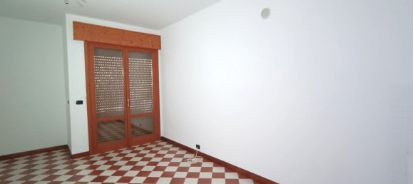4 Schlafzimmer Doppelhaus in Padua, Italy, Nr. 336728 8
