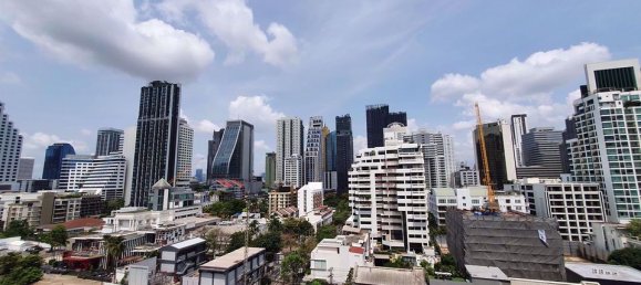 1 bedroom Duplex in Watthana, Thailand No. 9492 9