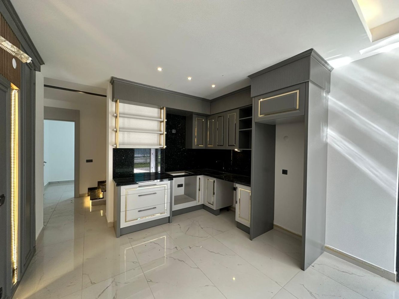 Apartment 3+1 in Alanya, Turkey No. 24051