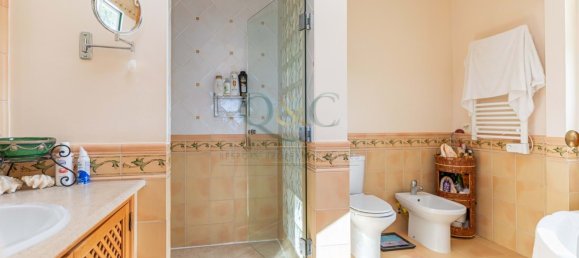 4 bedrooms Villa in Loule, Portugal No. 97718 13