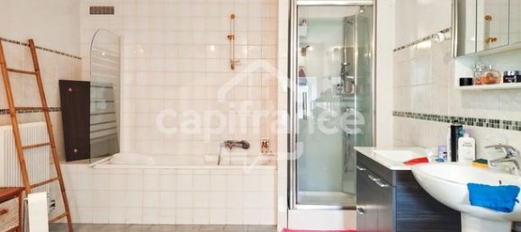 4 Schlafzimmer Haus in Deux-Sevres, France, Nr. 305718 11