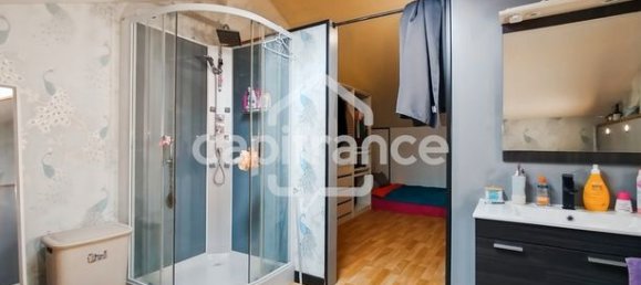 4 Schlafzimmer Haus in Deux-Sevres, France, Nr. 305718 12