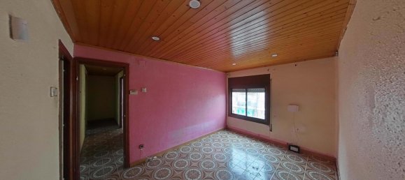Apartamento de 3 dormitorios en Granollers, Spain No. 157344 2