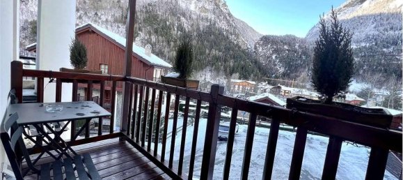 2 rooms Apartment in Pre Saint Didier, Italy No. 70625 4