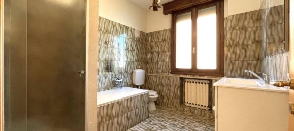 4 rooms Villa in Soliera, Italy No. 144905 31